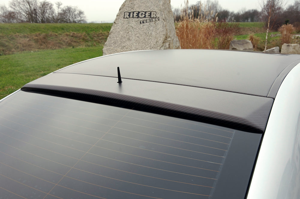 Rieger Tuning Heckscheibenblende in Carbon-Look mit Aussparung für Antenne