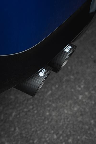 Absorptions-Sportschalldämpfer mittig für links/rechts Anlage (ohne Endrohre) mit 2 integrierten Klappen, inkl. (EG-) GENEHMIGUNG!