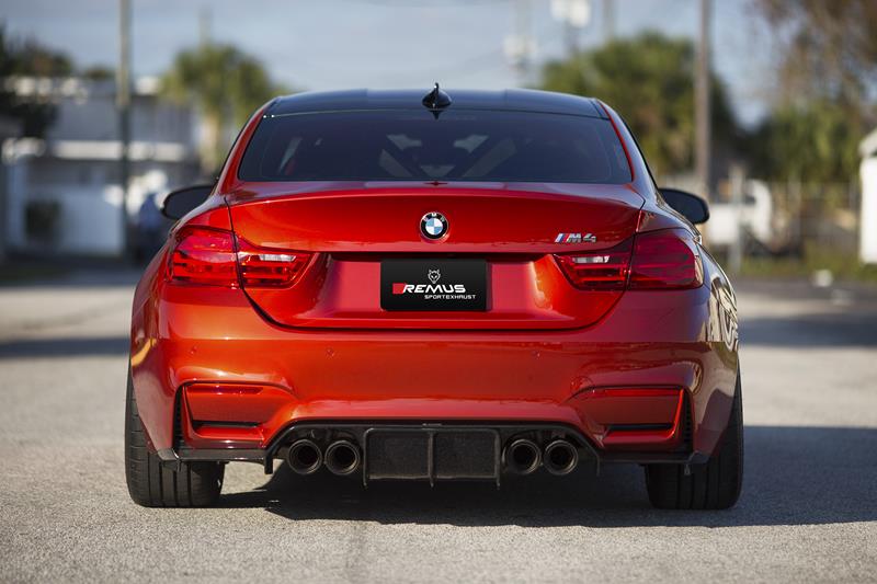 Sportschalldämpfer mittig für links/rechts-Anlage (ohne Endrohre), mit 2 integrierten Klappen, inkl. (EG-) GENEHMIGUNG!