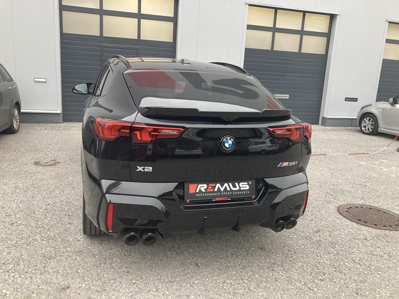 RACING Sportschalldämpfer mittig für links/rechts Anlage (ohne Endrohre), KEINE (EG-) GENEHMIGUNG!